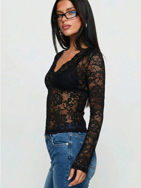 Europe and America cross border sexy lace shirt 2026 New Amazon foreign trade slim lace bottoming top women's clothing