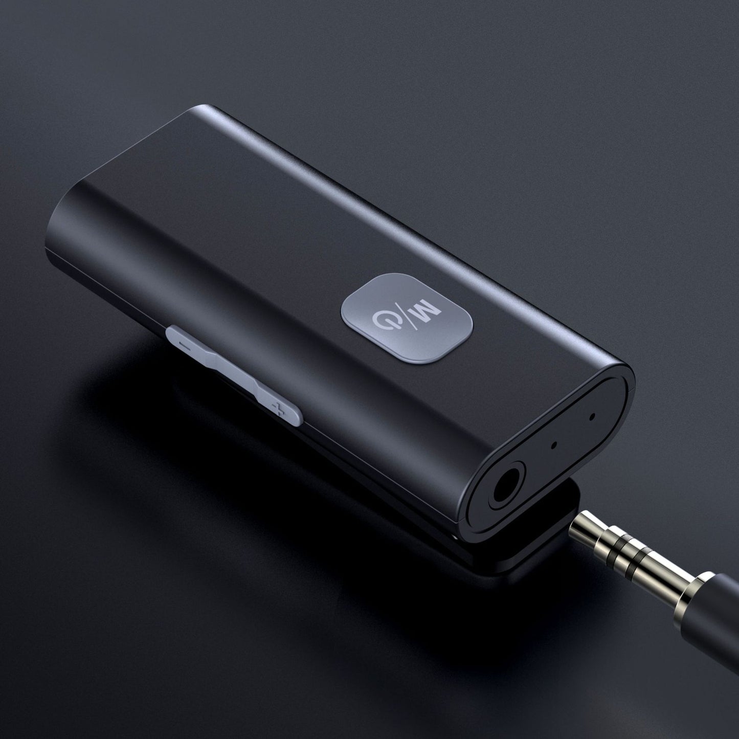 Cross-border collar SR11 car Bluetooth sound receiver AUX audio receiving player card with long battery life