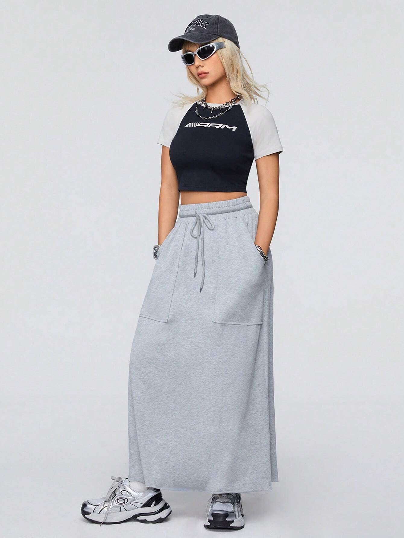 Amazon 2026 Europe and America cross border women's fashion casual knitted sweater small A swing loose Sports Skirt