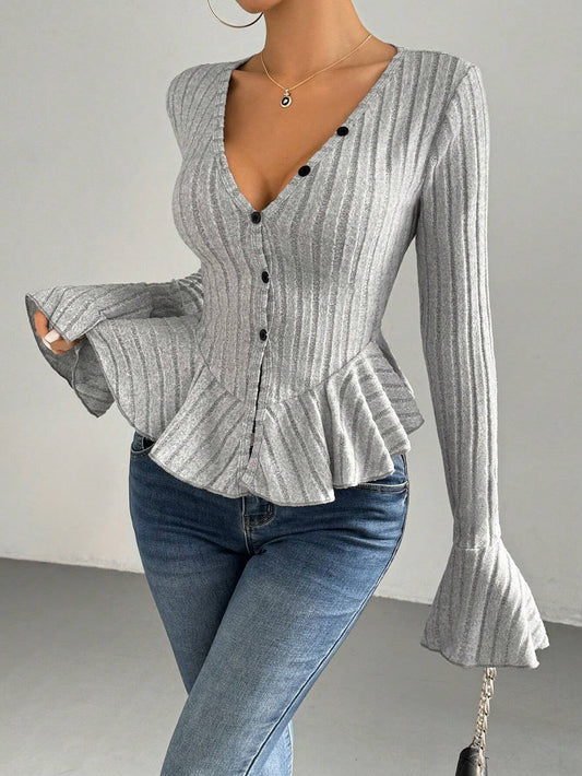 Cross-border women's clothing European and American elegant style T-shirt 2026 autumn and winter New v-neck ruffled slim temperament fleece top