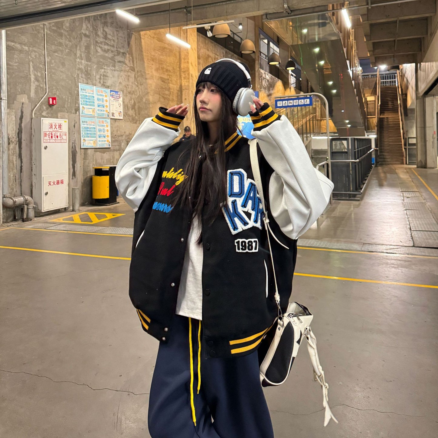 2025 spring new national fashion flocking embroidered letters baseball uniform jacket women's loose trendy design jacket