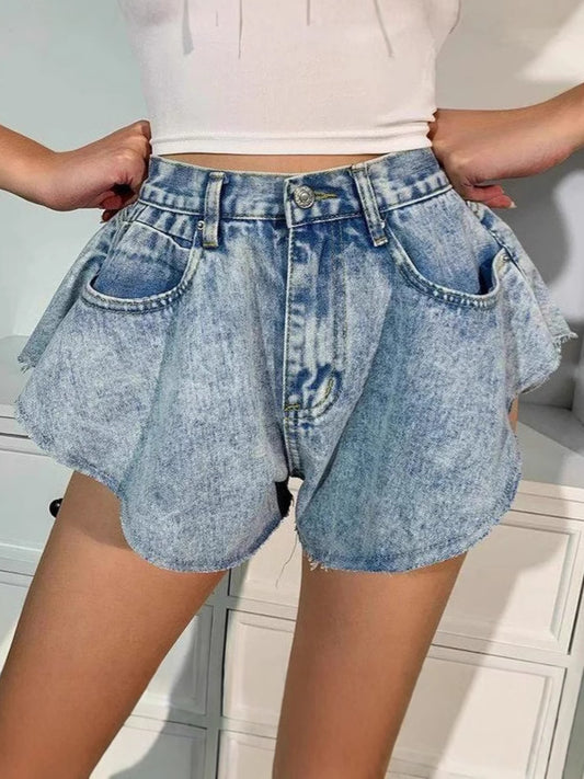 European and American hot girl high waist figure flattering shorts 2026 spring new ultra short loose lotus leaf hem large wide leg jeans