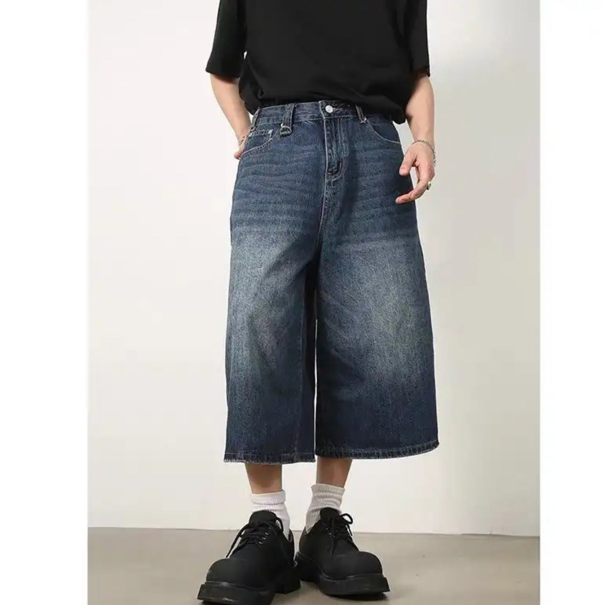 Women's wide-leg cropped jeans 2024 Summer new retro washed distressed straight-leg denim Denim middle pants American high street
