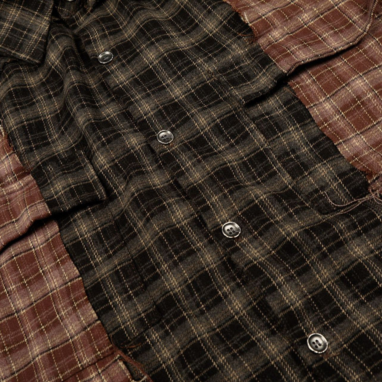 Shop Jiayiku 2026 Japanese Style Washed Distressed Checked Shirt at USAve Merchandise. Mid-ancient fashion brand. Free shipping over $50!