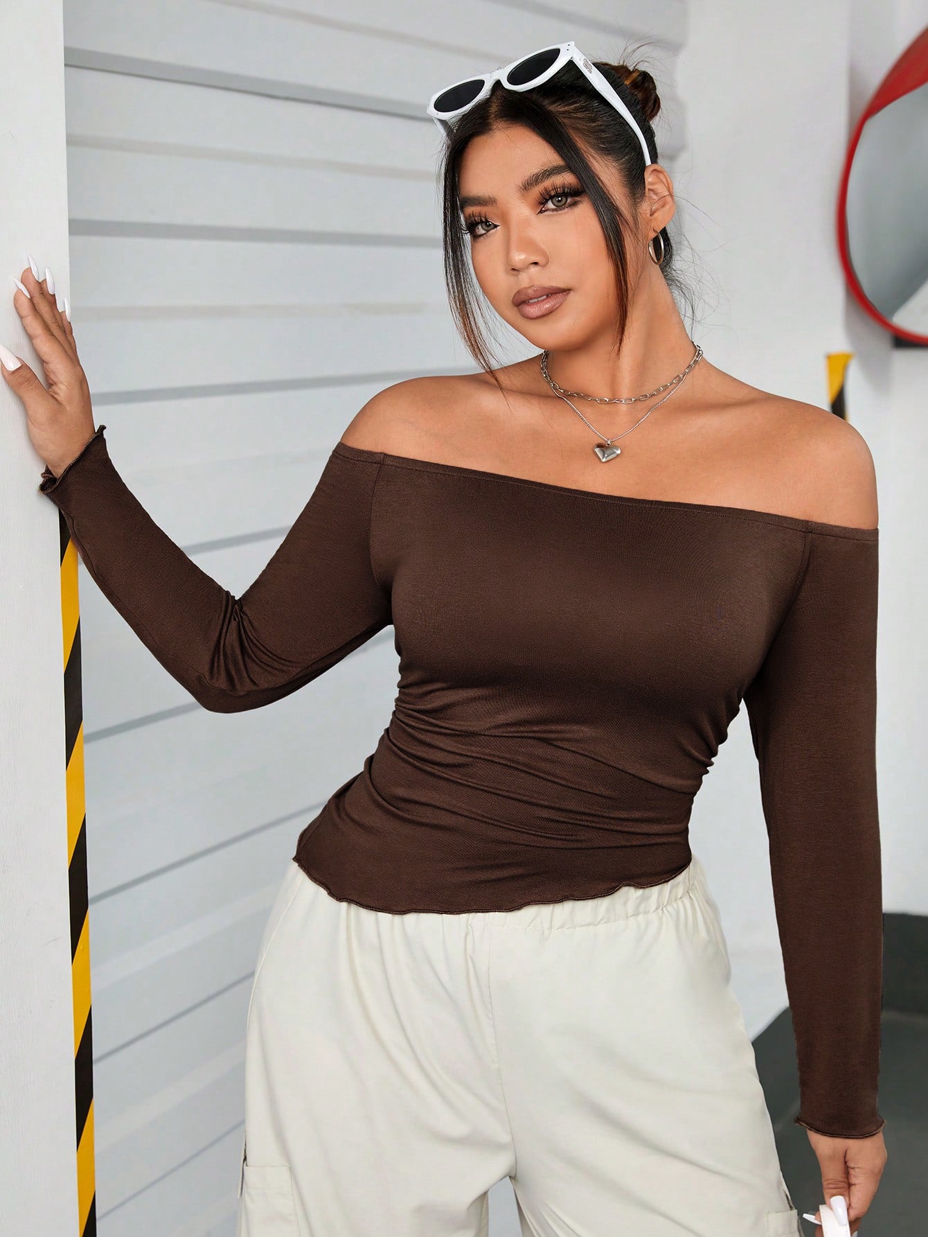 Cross-border European and American plus size women's clothes 2026 autumn and winter Brown off-shoulder long sleeve T-shirt sexy solid color top