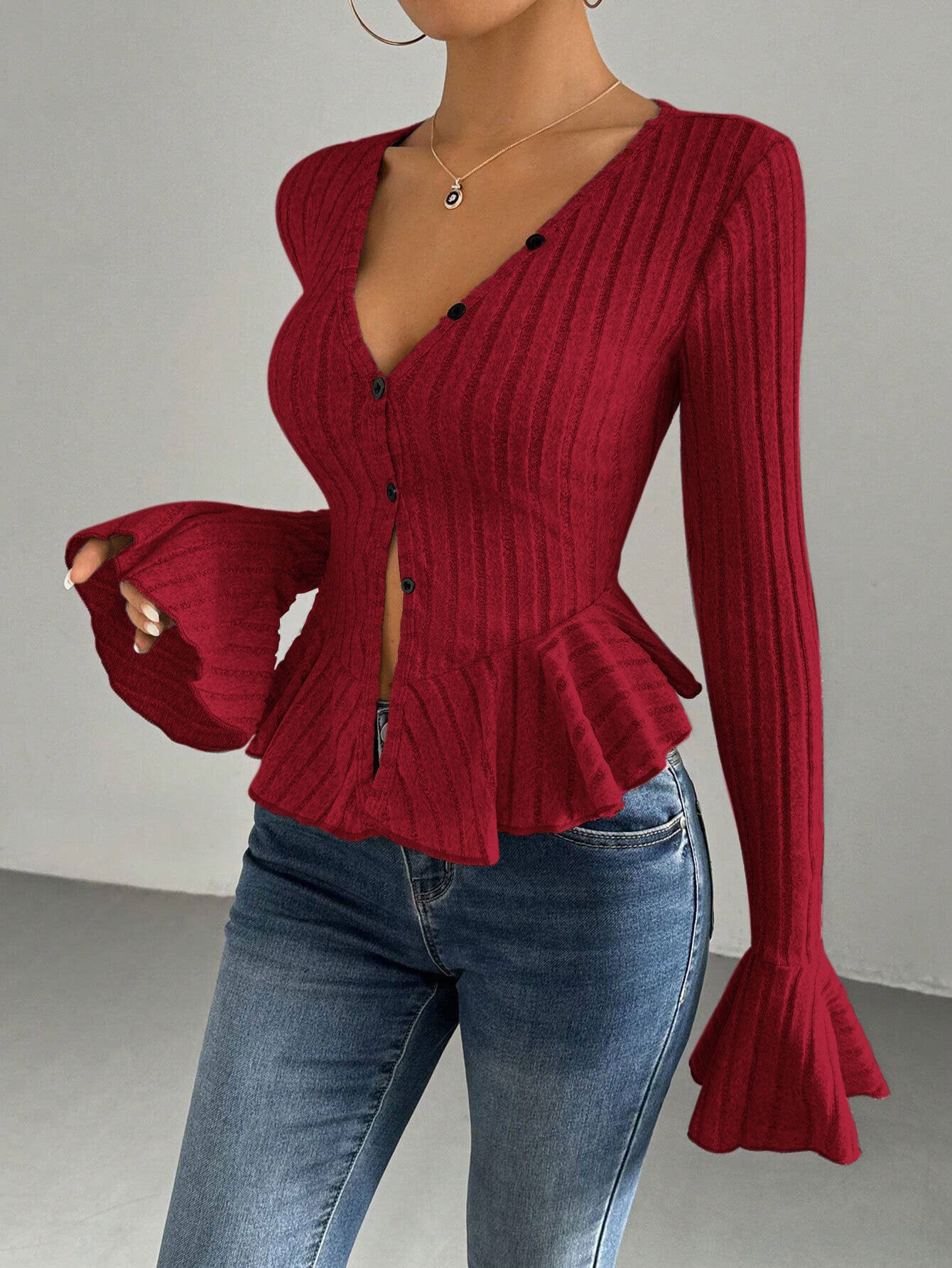Cross-border women's clothing European and American elegant style T-shirt 2026 autumn and winter New v-neck ruffled slim temperament fleece top