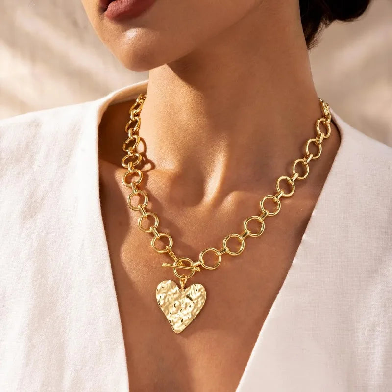 Chunky Heart Necklace for Women Gold Plated Chunky Heart Pendant Bold Chain Necklace with Toggle Clasp Statement Jewelry