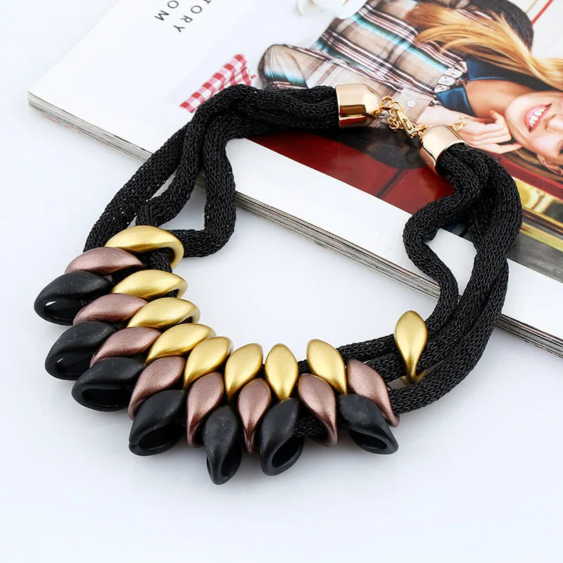 Bohemian Luxury Gold Color Net Chain Chunky Statement Necklace Women Boho Floating Charm Choker Female Jewelry Party Gift