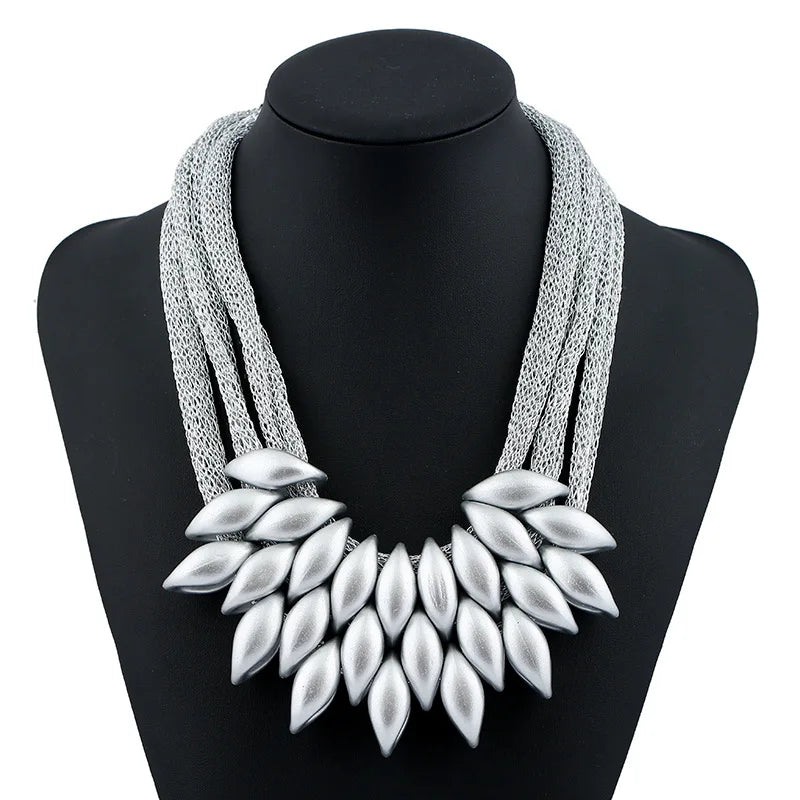 Bohemian Luxury Gold Color Net Chain Chunky Statement Necklace Women Boho Floating Charm Choker Female Jewelry Party Gift