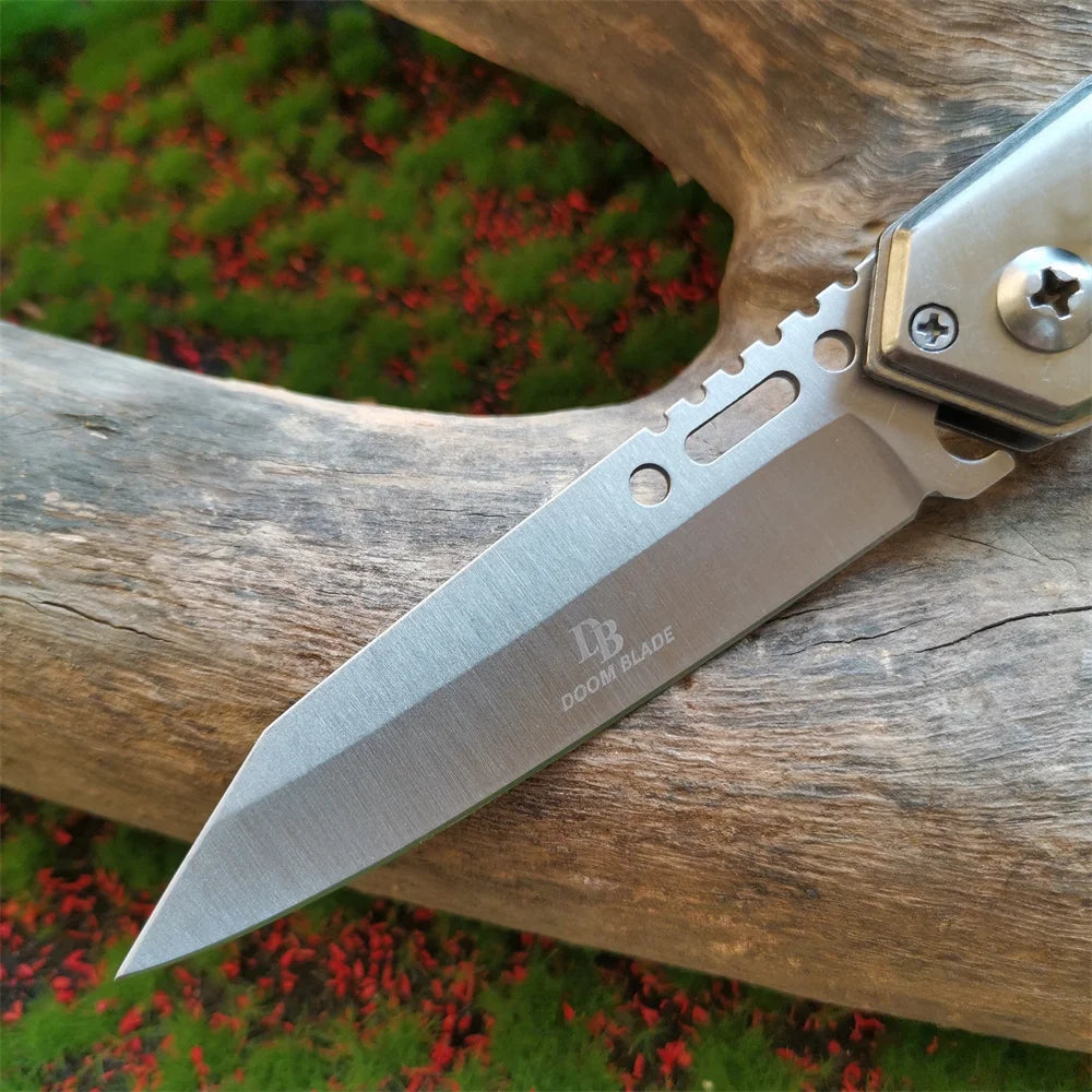 Anti-slip Wooden Handle Folding Knife for Tactical Outdoor Survival and Multi-functional Cutting Tasks