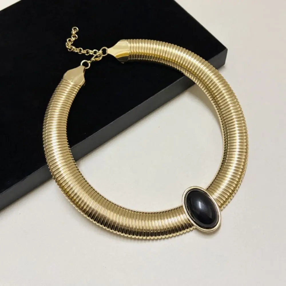 Metal Chain Chunky Choker Necklace Gold Vintage Chunky Chain Necklace Charm Neck Jewelry Exaggerated Collarbone Chain Women